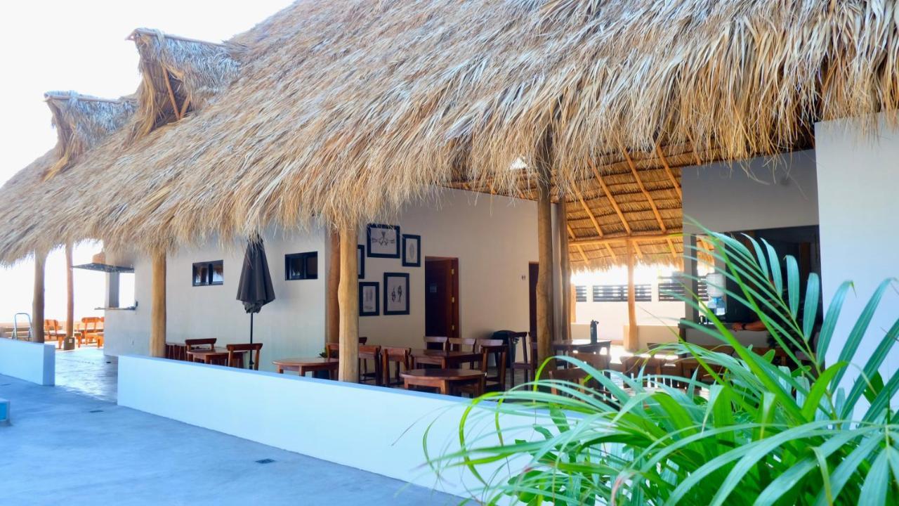 Hotel Kraken Salinas Kültér fotó